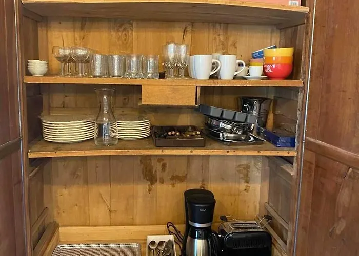 Maison De Village Avec Jardin, Parc Prive Et Box Fibre, Animaux Bienvenus, A 15 Min Du Mans - Fr-1-410-333 *